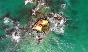 Hikkaduwa’s Island Shrine: Seenigama Vihara